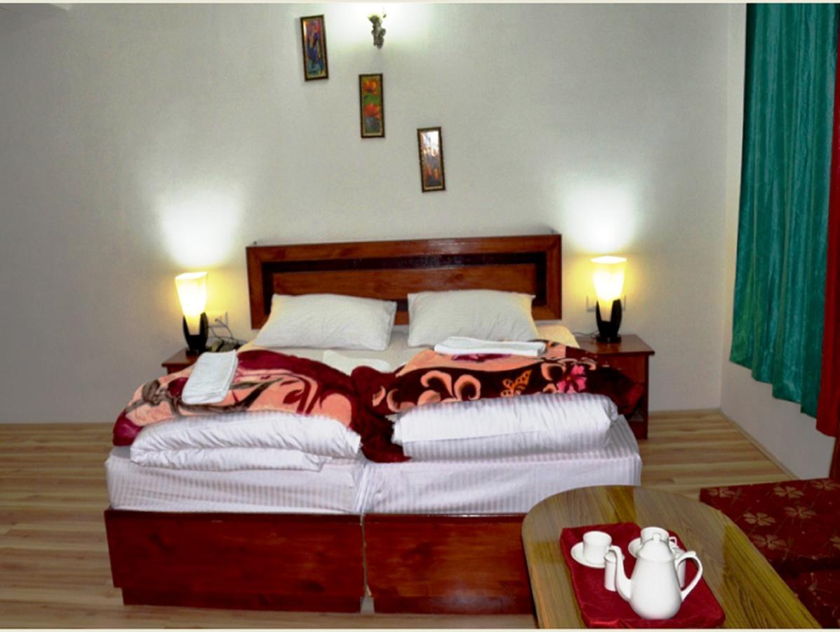 Tih Hotel Antelope Tm เลห์ ภายนอก รูปภาพ